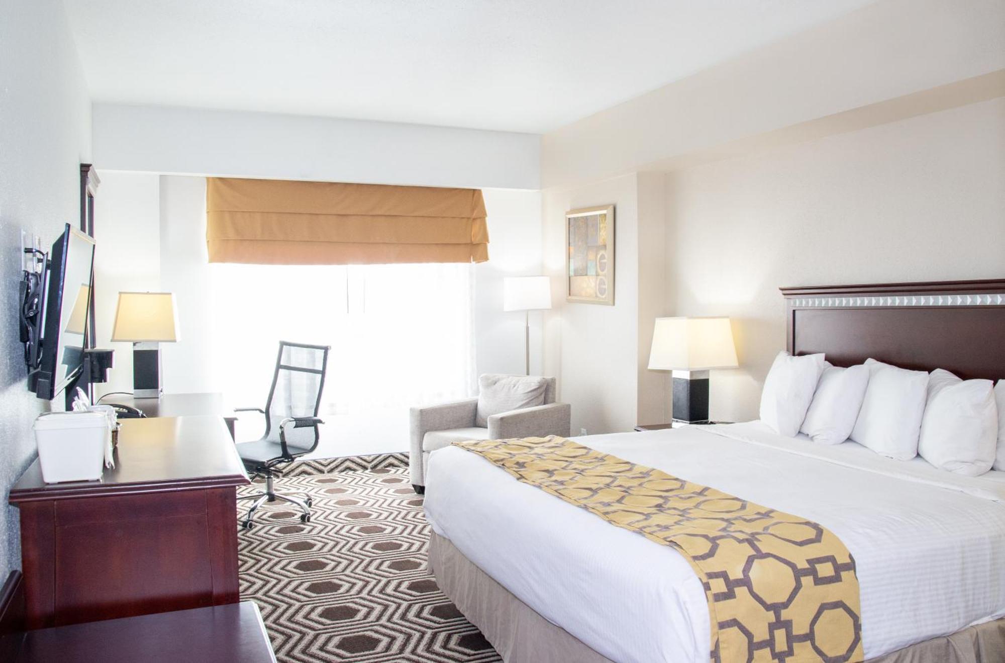 Baymont By Wyndham Delavan Near Lake Geneva Exterior foto